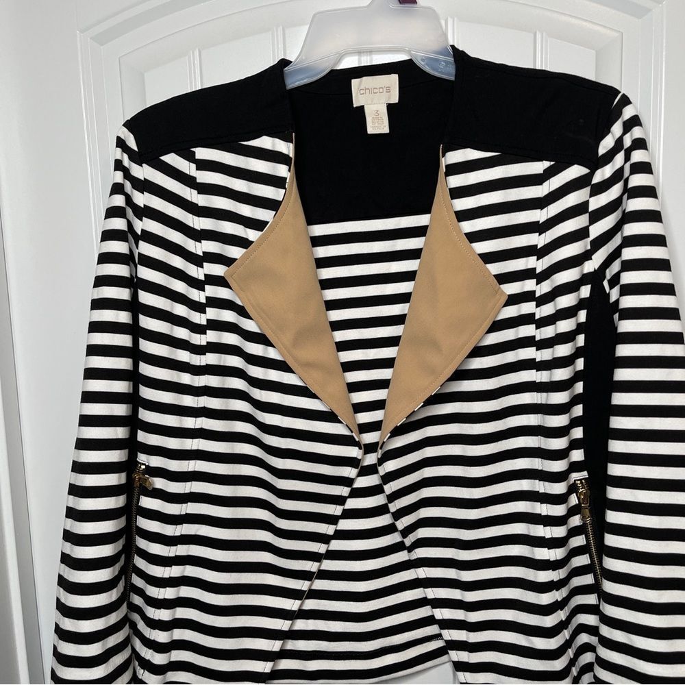 Chico’s Cropped Stripped Jacket - image 4